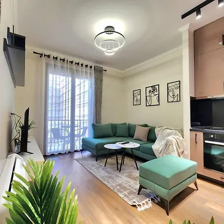 New Bazaar Flat W/ 24h Self Check In Διαμέρισμα