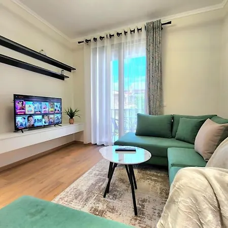 New Bazaar Flat W/ 24h Self Check In Διαμέρισμα