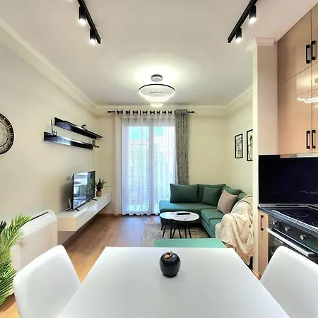 New Bazaar Flat W/ 24h Self Check In